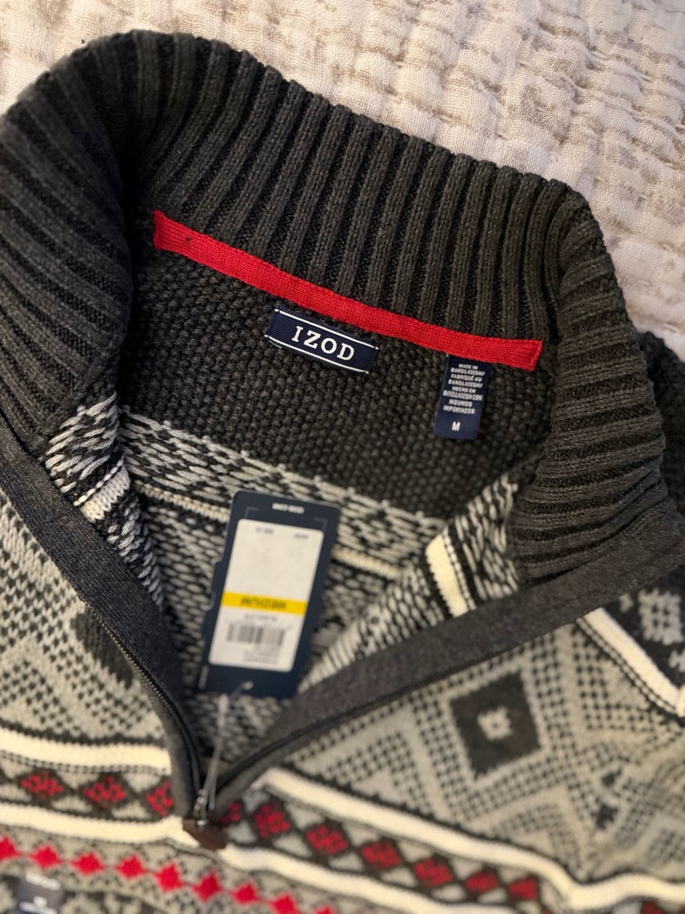 IZOD Holiday Sweater - Picture 4 of 4